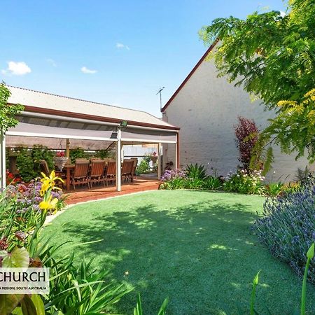 'The Church' Guest Home, Gawler Barossa Region Willaston ภายนอก รูปภาพ